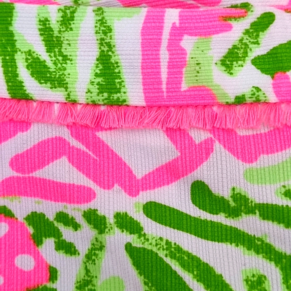 Lilly Pulitzer, bright pink/green/white shorts, pockets, size 00 - Picture 5 of 9